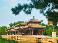 《像素群侠传》中的避暑胜地——避暑山庄（探秘游戏中的度假胜地）